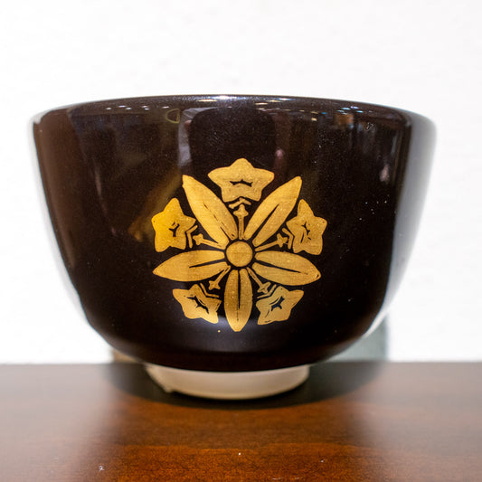 ✿ 京焼 広谷窯造 黒釉金彩引紋帳茶碗 ❀